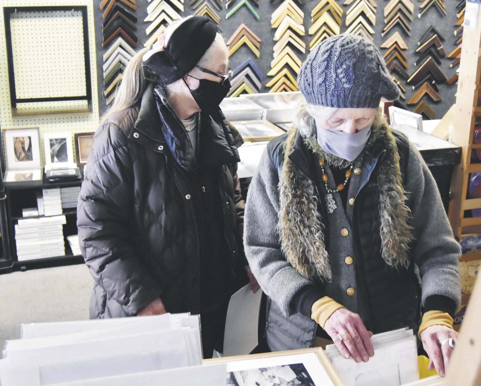 Oneonta art shop to close after 40 years